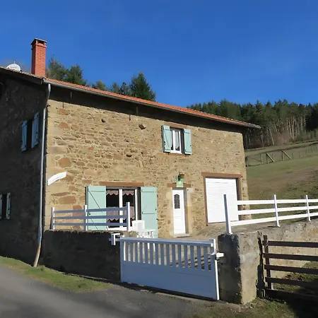 Maison Au Coeur De L'auvergne Casa de Férias *
